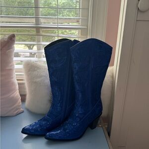 Brand new Helen’s Heart boots size 7